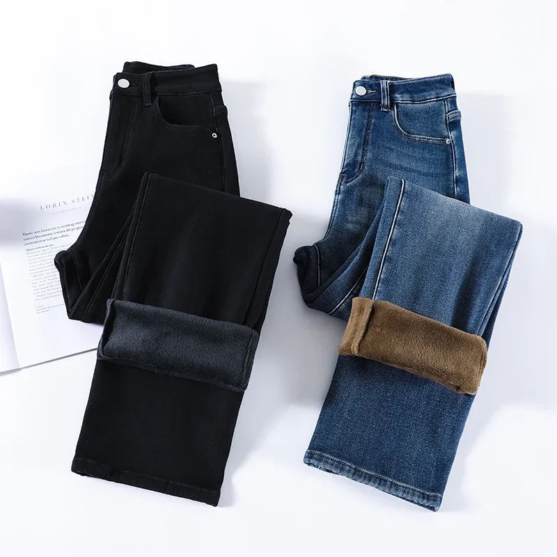 Winter Thickened Women's Mink Velvet Jeans Loose Straight Warm Soft Fleece Fashion Elastic High Waist Female Pants Black Blue
