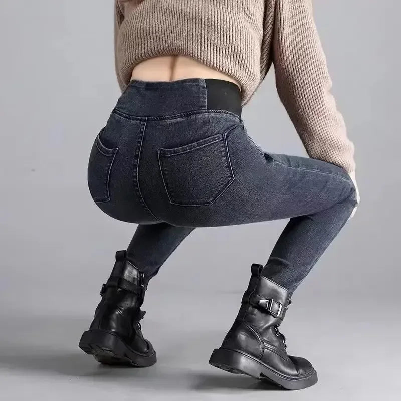 Autumn Winter New Women's Fleece Lined Slim Fit Jeans Elastic Waist Denim Pants High Waist Thermal Design Sensation Jeans