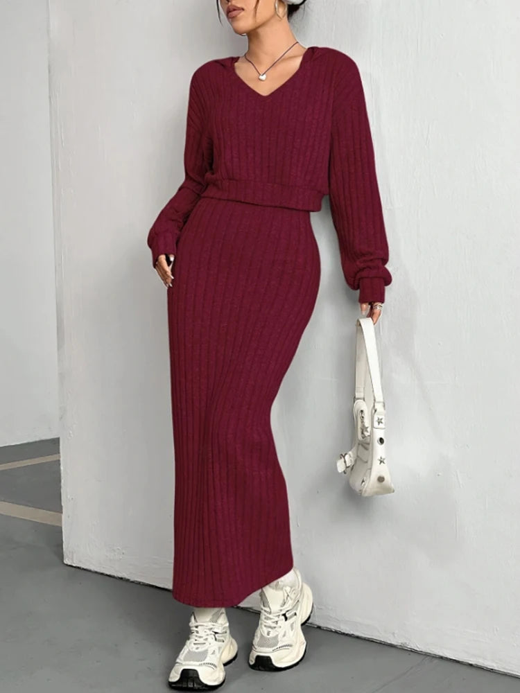 2pcs Set Women's Knitted Loose Long Sleeved Red Dress Suit Autumn New Hooded Sweater Fashionable  Casual Commuting Suits
