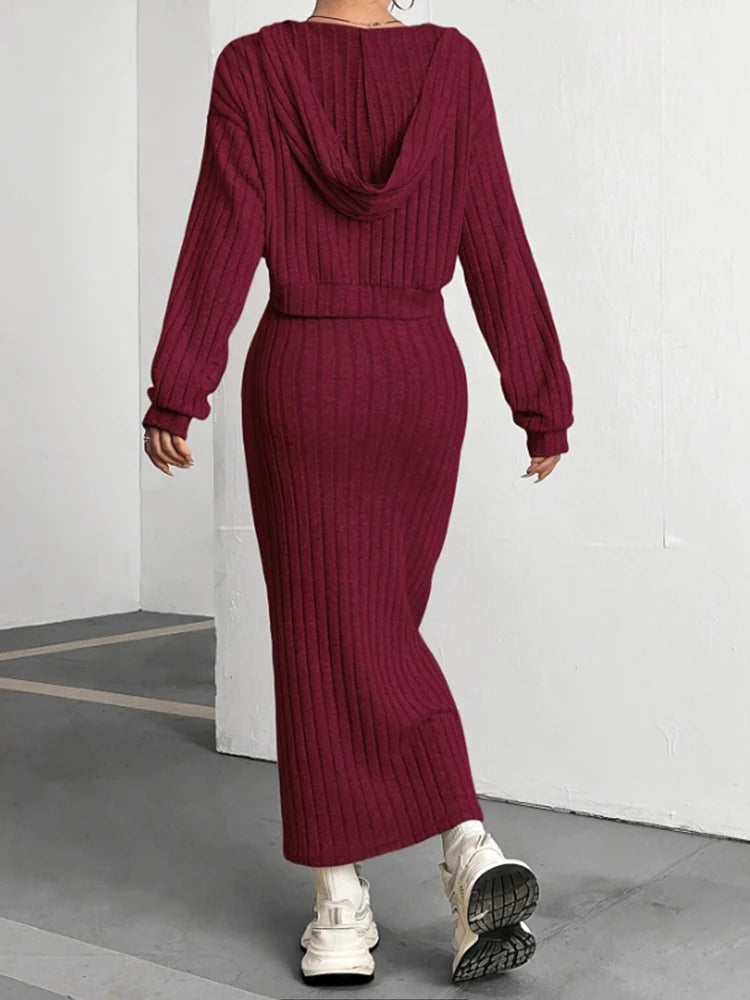 2pcs Set Women's Knitted Loose Long Sleeved Red Dress Suit Autumn New Hooded Sweater Fashionable  Casual Commuting Suits