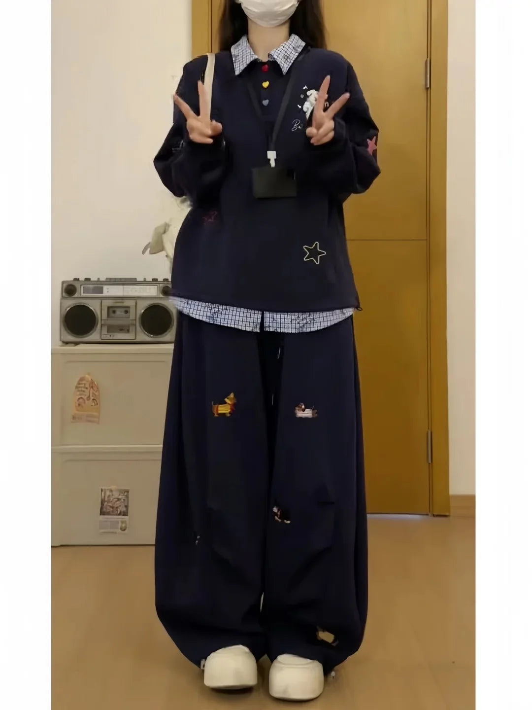 American Retro Style Embroidered Dog Polo Collar Faux Two-Piece Set for Women, New Loose Fit Slimming College Style Couple Sweatshirt and Pants Two-Piece Set