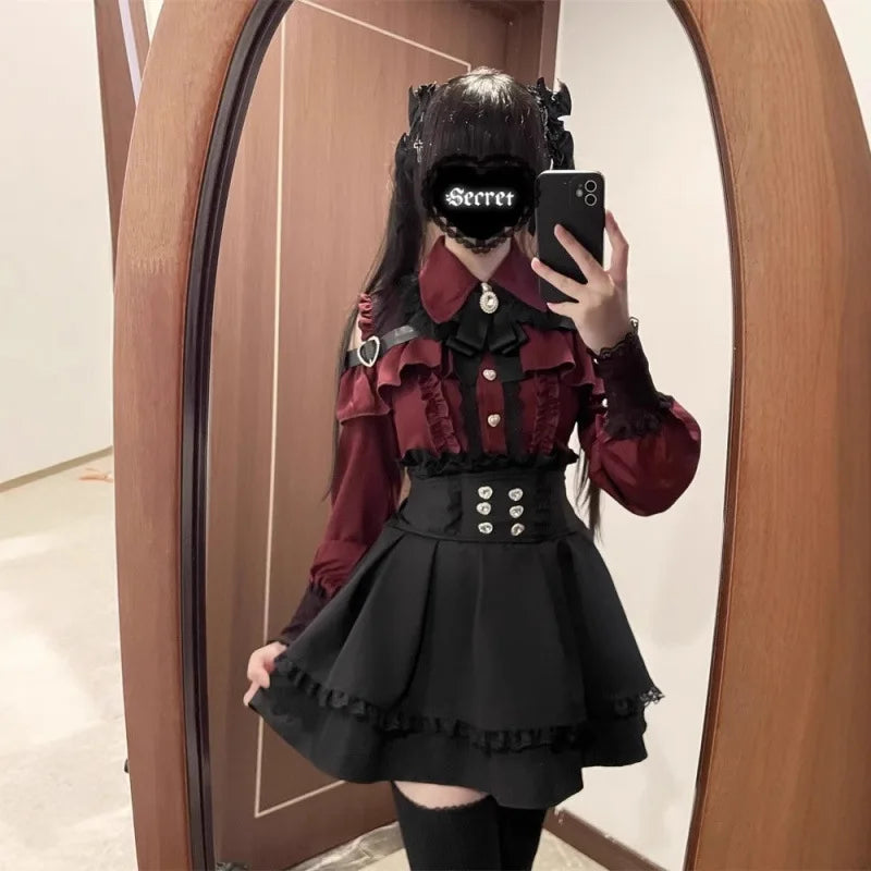 Yami Kawaii Two-Piece Set - Lace Blouse & Mini Skirt Coord, Sexy Gothic Lolita Crop Top with Detachable Sleeves for Petite Girls