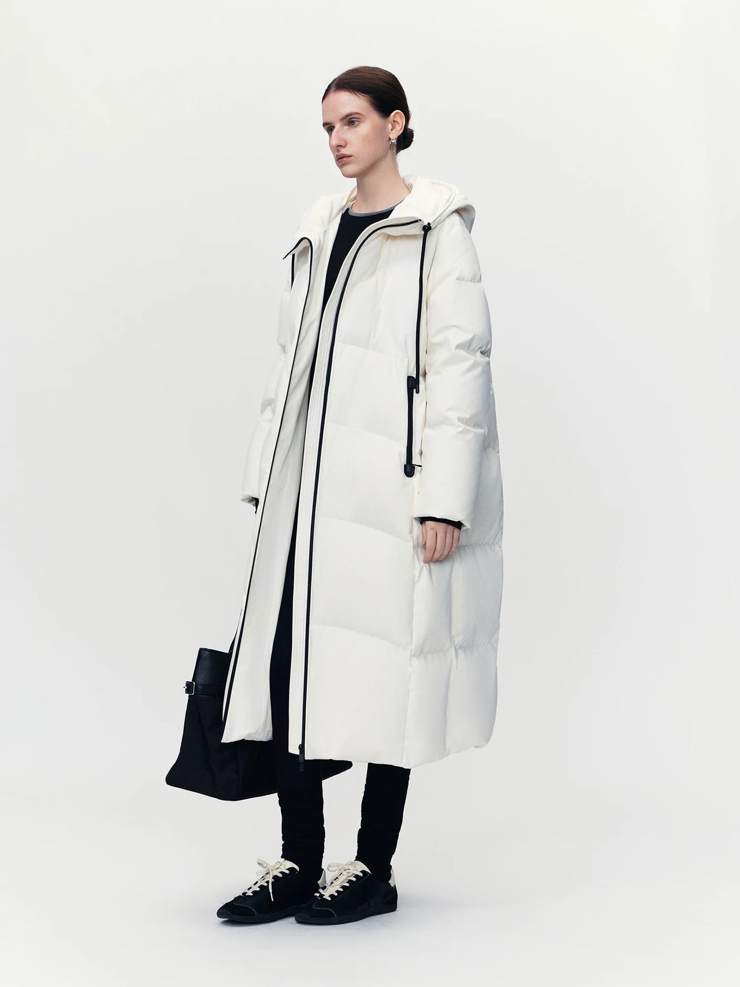 ZIQIAO Lightwarm Compact Fit for Petite Women Outdoor Hooded Long White Down Jacket Women's 2025 New Arrival Outerwear Down Coat