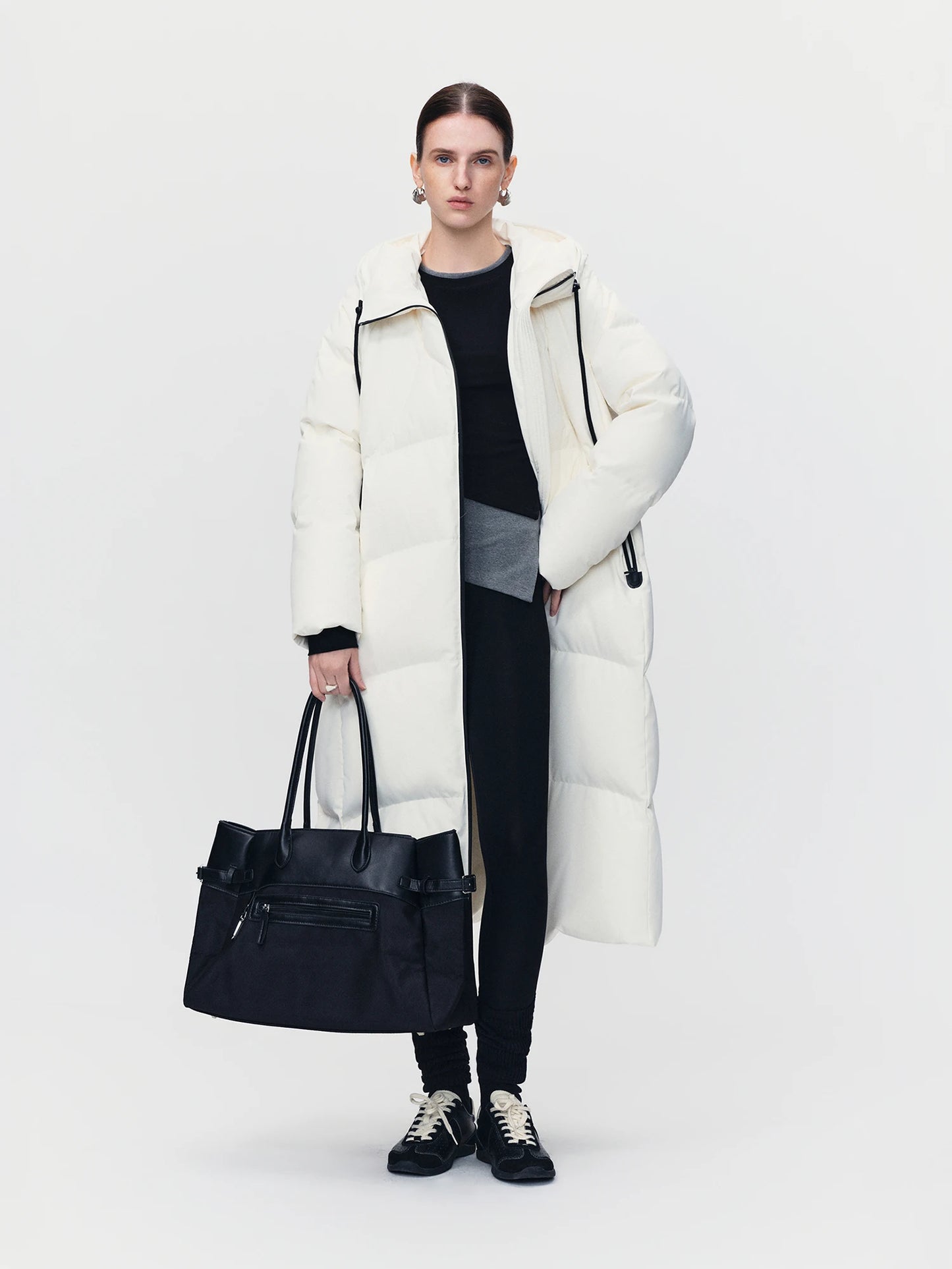 ZIQIAO Lightwarm Compact Fit for Petite Women Outdoor Hooded Long White Down Jacket Women's 2025 New Arrival Outerwear Down Coat